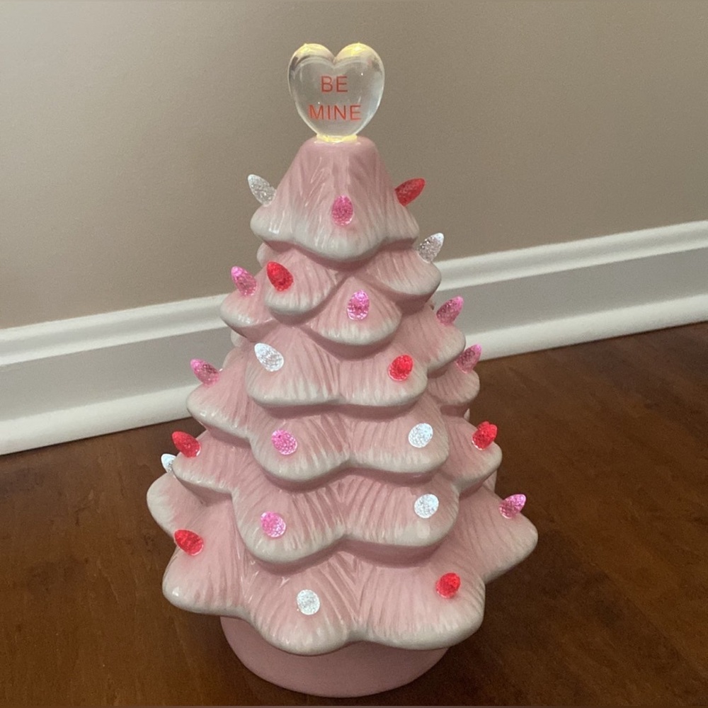 Mr. Christmas 12” Valentine’s Be Mine Ceramic Tree
